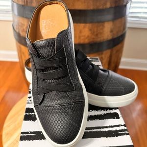 Dolce vita sneakers